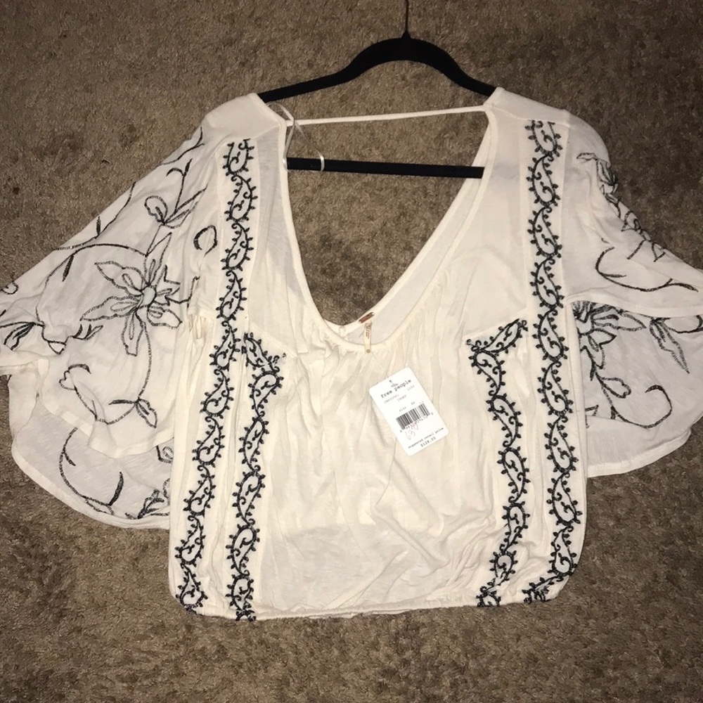 FREE PEOPLE NWT TOP XS SUPER CUTE